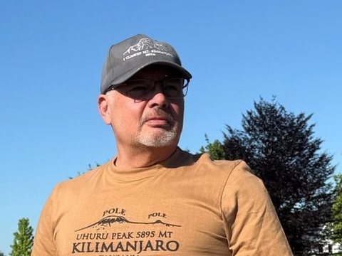 Jürgen Munz im Kilimanjaro-T-Shirt